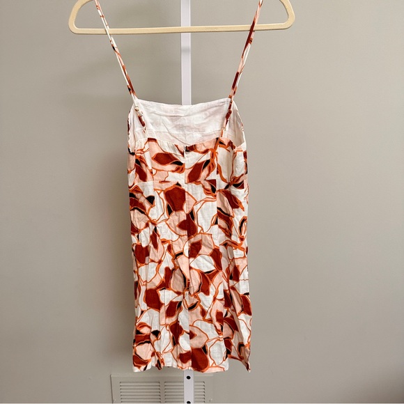 AMALIE THE LABEL - MAYA LINEN BLEND STRAPP MINI DRESS IN VOYAGER FLORAL size 2 - Picture 4 of 6